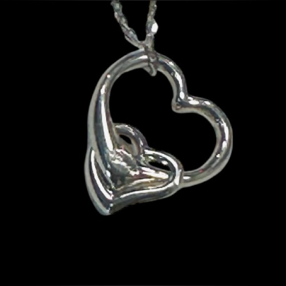 18” 14K White Gold Necklace and Double Heart Charm - Picture 4 of 11